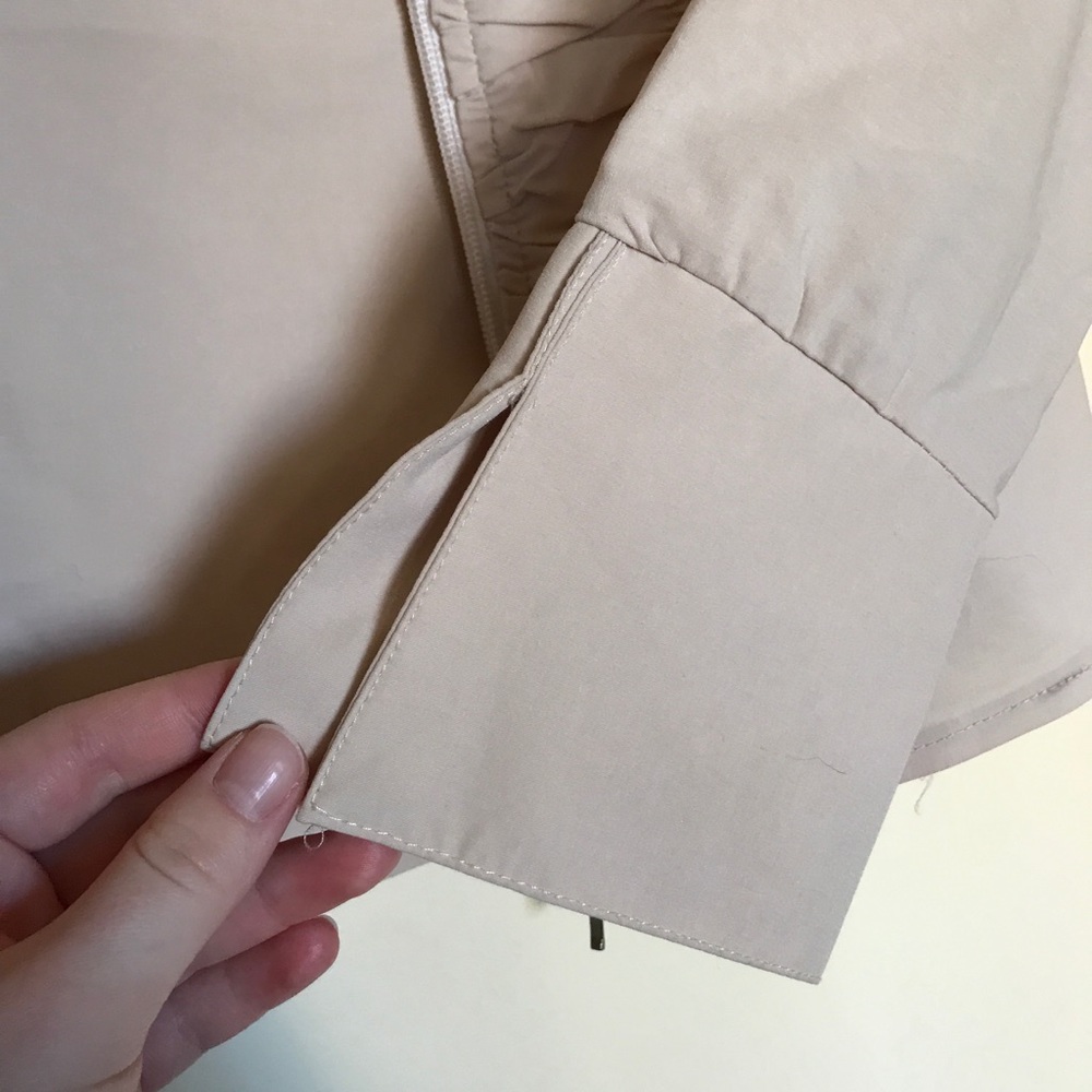 Jacket - Picture 3 of 4